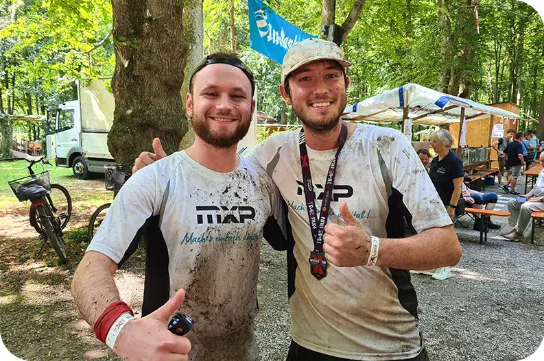 MXP – dein IT-Team beim WertachXrun MXP GmbH IT-Consultants beim Time2Run WertachXrun lächelnd im Einsatz
